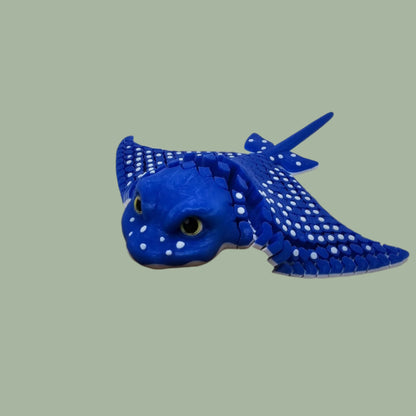 3D printed stingray with mesh articulated body, blue with white spots